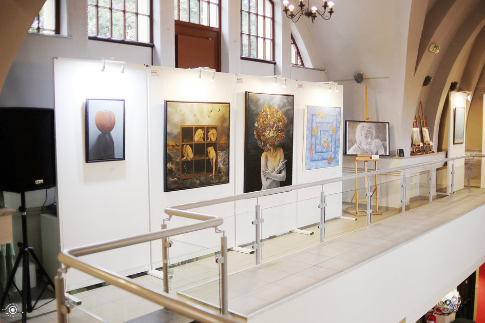 Fotorelacja z 05.09.2025 – wystawa malarska „Zmysły”